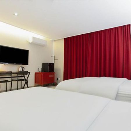 G Tourist Hotel Wolmido Incheon Exterior foto